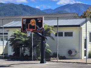 Bball Ngati 02